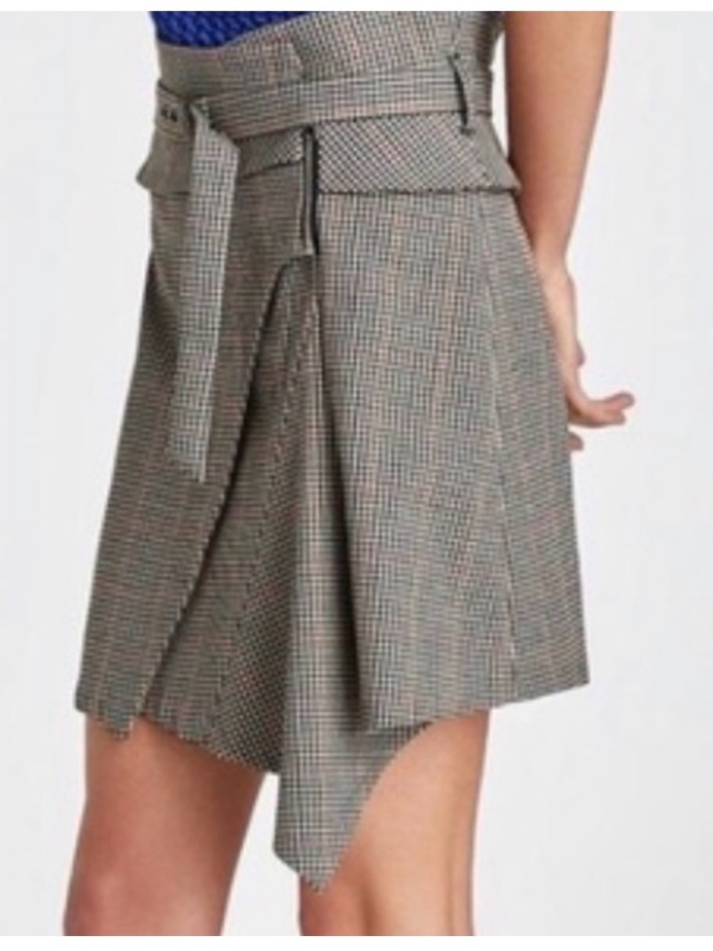 ZARA WOMAN Checked Belted Mini Skirt in Black and Cream - Picture 2 of 4